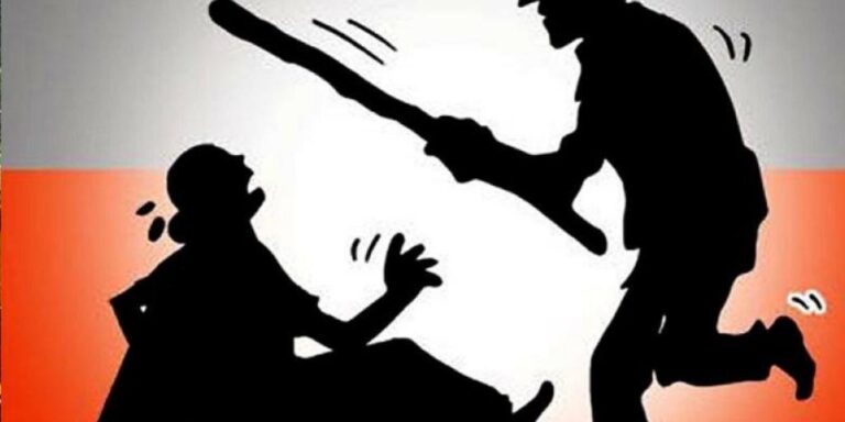 கொடூரமாக தாயை அடித்துக் கொலை செய்த மகன்..!