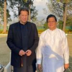 பிரதமர் இம்ரான் கானை சந்தித்த பந்துல குணவர்தன