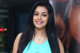 சின்னத்திரையில் கால் பதிக்கும் சாயா சிங்