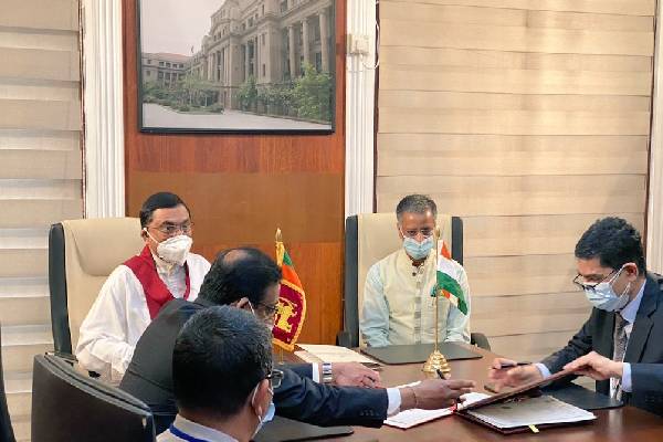 500 மில்லியன் அமெரிக்க டொலர்கள் இந்தியாவிடம் இருந்து கடனாக பெற ஒப்பந்தம் கைச்சாத்திடல் 500 மில்லியன் அமெரிக்க டொலர்கள் இந்தியாவிடம் இருந்து கடனாக பெற ஒப்பந்தம் கைச்சாத்திடல்