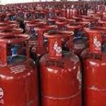 இந்தியாவில் சிலிண்டரின் விலை குறைப்பு!