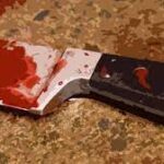 பட்டப்பகலில் நடுவீதியில் இடம்பெற்ற கத்திக்குத்து…!