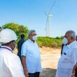 மன்னாரிலுள்ள காற்றாலை மின் உற்பத்தி நிலையத்திற்கு ஜனாதிபதி திடீர் விஜயம்