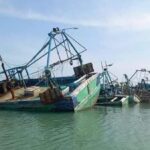 நிறுத்த பட்ட படகுகள் ஏல விற்பனை