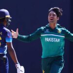 பாகிஸ்தான் கேப்டன் காசிம் அக்ரம் சாதனை!!