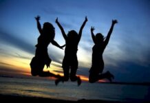 விண்ணைத்தாண்டி சாதிக்கும் பெண்கள்