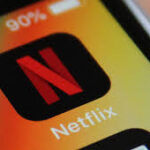 ரஷ்யாவில் தனது சேவையை நிறுத்தி நெட்பிளிக்ஸ் நிறுவனம்