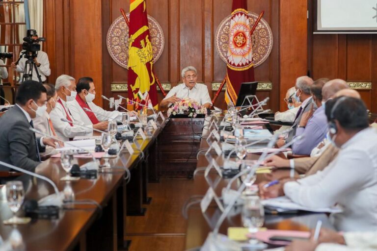 இன்று நடை பெற்ற கூட்டமைப்பு சந்திப்பில் சம்பந்தனின் கடும் கோபத்தால் அதிர்ச்சியடைந்த ஜனாதிபதி
