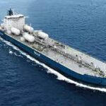 இலங்கைக்கு விரையும் நான்கு கப்பல்கள்