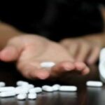 அளவுக்கதிகமான போதை மாத்திரைகளை உட்கொண்டவர் உயிரிழப்பு