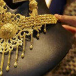 உங்கள் வீட்டில் ஆடைஅணிகலன்கள் அதிகரிக்க இதை செய்யுங்கள்