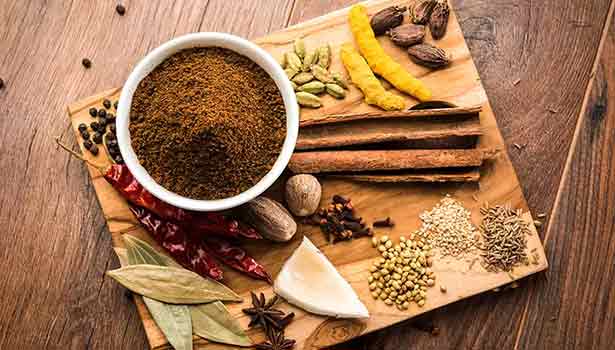 சைவ, அசைவ உணவாக இருந்தாலும் ருசியை அதிகரிக்க இந்த பொடியை மட்டும் சேர்த்திடுங்கள்!