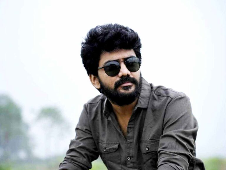 கையில் குழந்தையுடன் பிக்பாஸ் கவின்..வெளியான  பர்ஸ்ட் லுக்