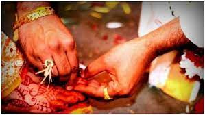 பெண்கள் காலில் விதவிதமான மெட்டி அணிந்தால் இவ்வளவு ஆபத்தா