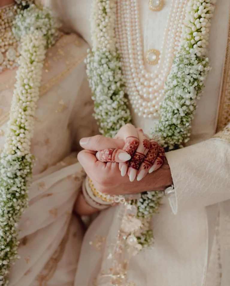 எளிய முறையில் நடைபெற்ற பாலிவுட் நட்சத்திர ஜோடியின் திருமணம்!