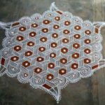 கோலம் போடும் பொழுது செய்யக்கூடாத தவறு என்ன? இப்படி செய்துவிட்டால் மூதேவி வீட்டிற்குள் நுழைவாரா?