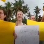 ஜனாதிபதிக்கு எதிராக வெளிநாட்டில்ருந்து வந்த சுற்றுலாப் பயணிகளும் ஆர்ப்பாட்டம்