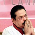 ஆர்ப்பாட்டக்காரர்களுடன் பேச்சு வார்த்தைக்கு தயாரான பிரதமர் மஹிந்த ராஜபக்ஷ