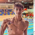 சாதனை படைத்த பிரபல தமிழ் நடிகரின் மகன் மகன்