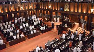 இன்று 9 பேர் அமைச்சர்களாக பதவியேற்றனர்(விபரம் உள்ளே )