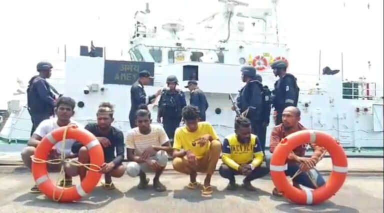 இந்திய கடல் எல்லையில் கைது செய்யப்பட்ட 6 பேர்