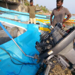 நடுக்கடலில் வடமராட்சி கடற்தொழிலாளியின் படகு விபத்து