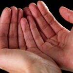 உங்கள் கையை அதிஷ்டம் இல்லாத கை என்று கூறுகிறீர்களா? இதை மட்டும் செய்யுங்கள்!