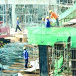 இலங்கை கட்டுமானத்துறையில் 70%த்துக்கு மேற்பட்டோர் வேலை இழக்கும் அபாயம்!