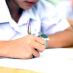 அநுராதபுரத்தில் பரீட்சை எழுதச் சென்ற மாணவியிடம் மேற்பார்வையாளர் தகாத செயல்!