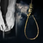 கேம் விளையாடி வந்த வாலிபர் தூக்கு போட்டு தற்கொலை