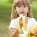 வாழைப்பழம் அதிகம் சாப்பிடுவதால் உண்டாகும் பிரச்சனைகள்!