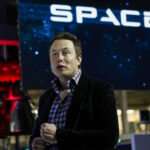 சரித்திரம் படைத்த எலான் மஸ்க்கின் SpaceX நிறுவனம்!